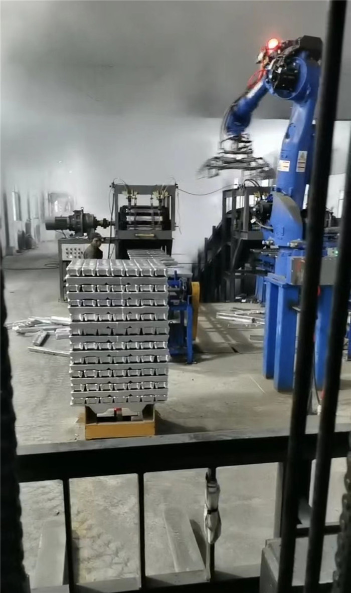 疊錠機